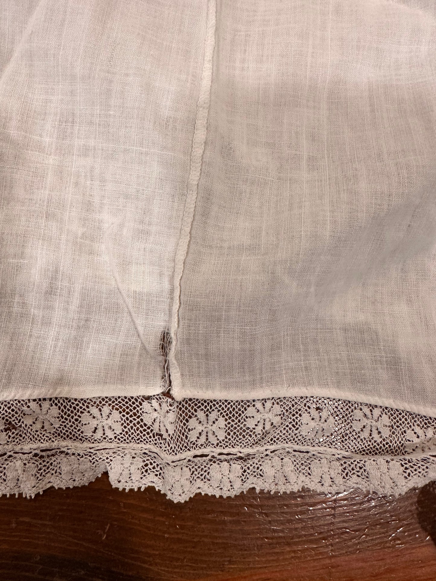 Edwardian slip step in