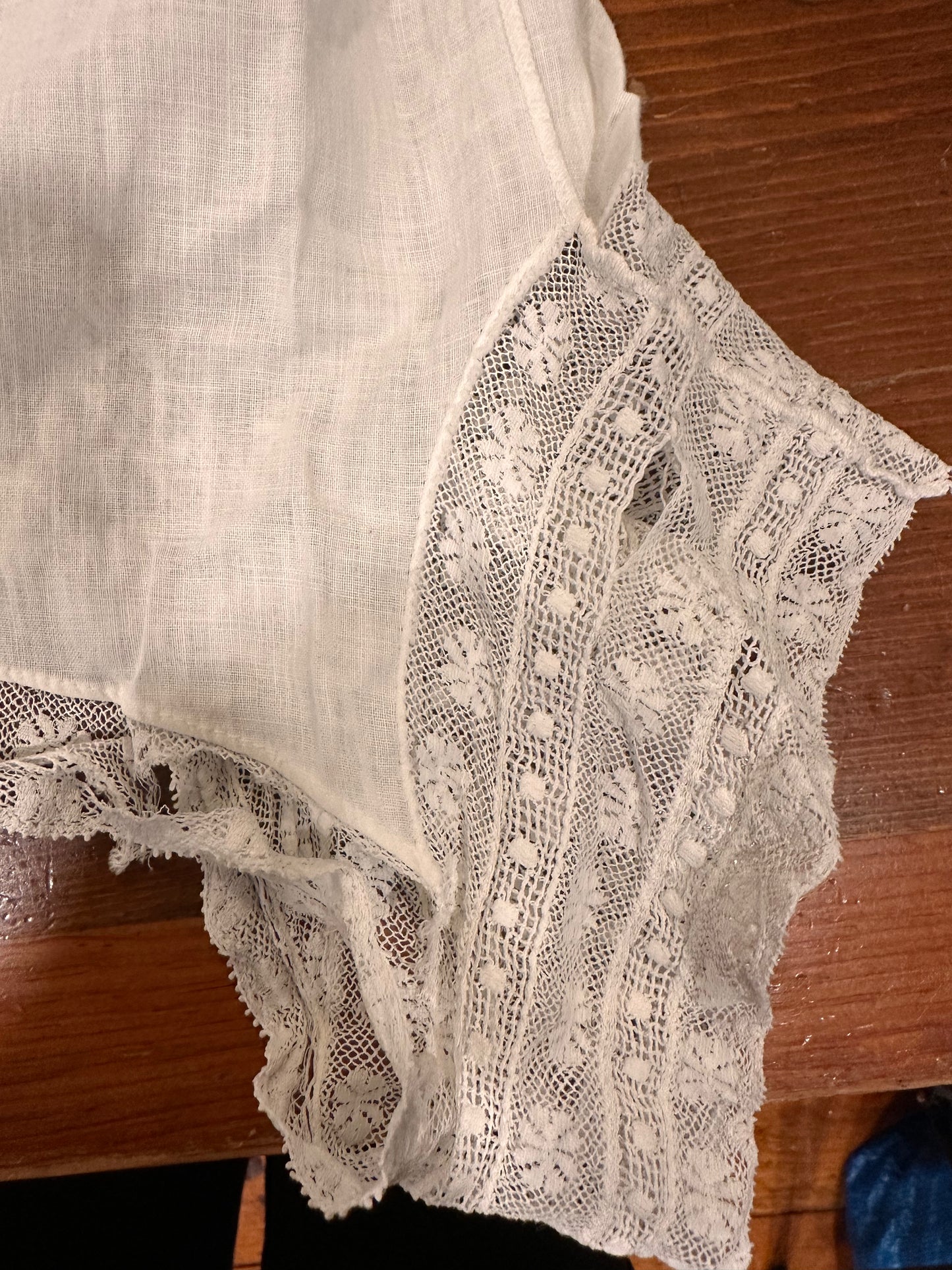 Edwardian slip step in